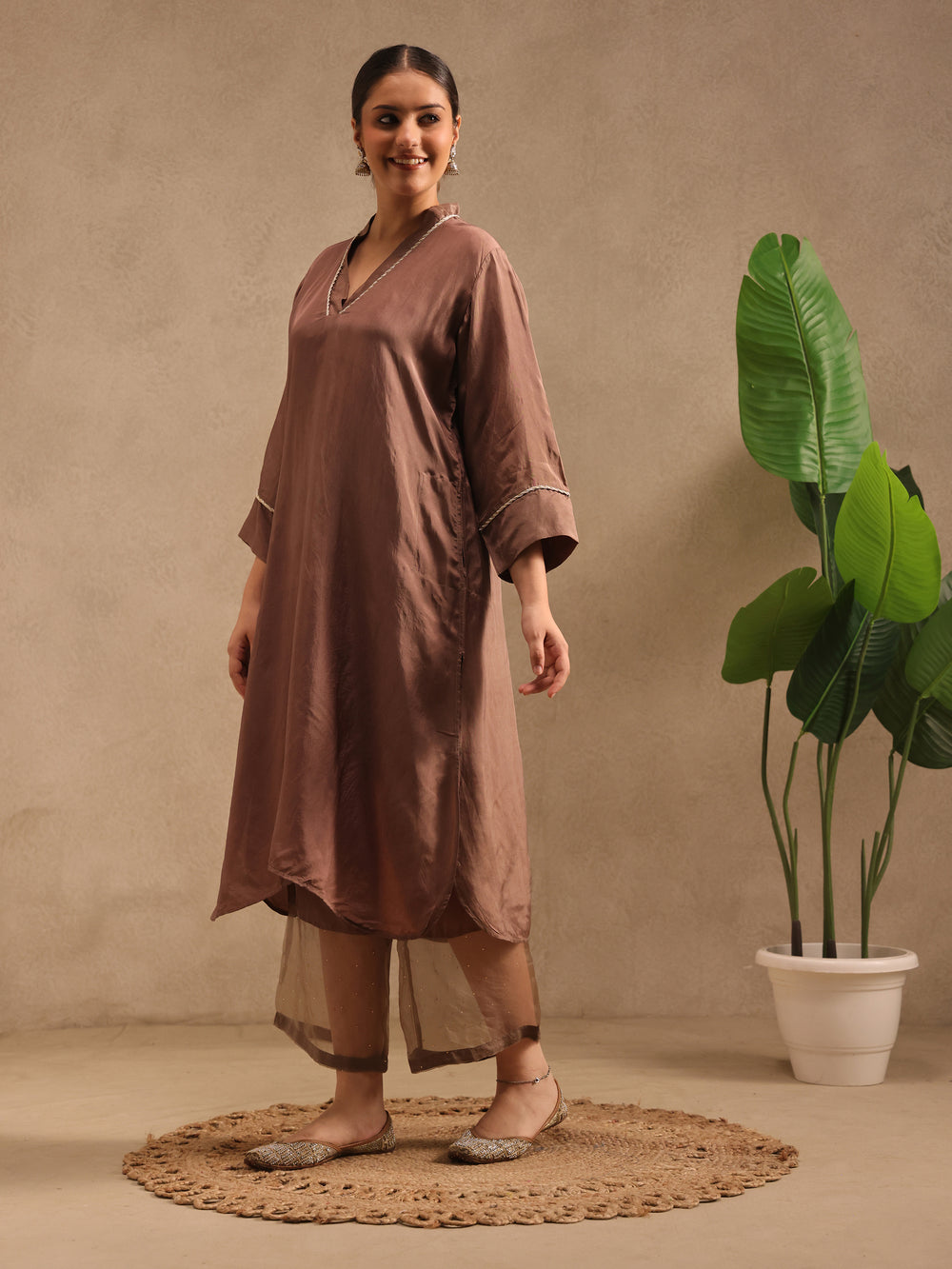 Mocha - Detailing Kurta Set